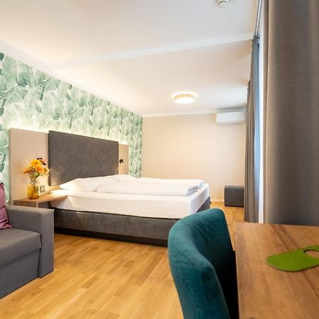 Das Jedermann Boutiquehotel Mit Stadtgarten Salzburg Zewnętrze zdjęcie