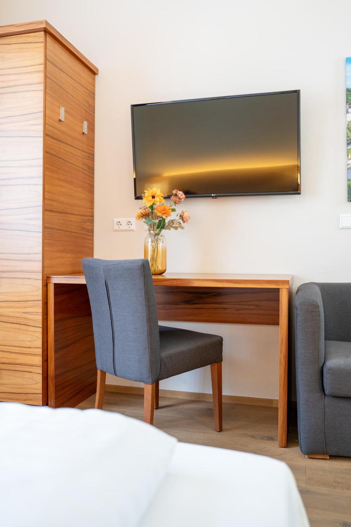 Das Jedermann Boutiquehotel Mit Stadtgarten Salzburg Zewnętrze zdjęcie