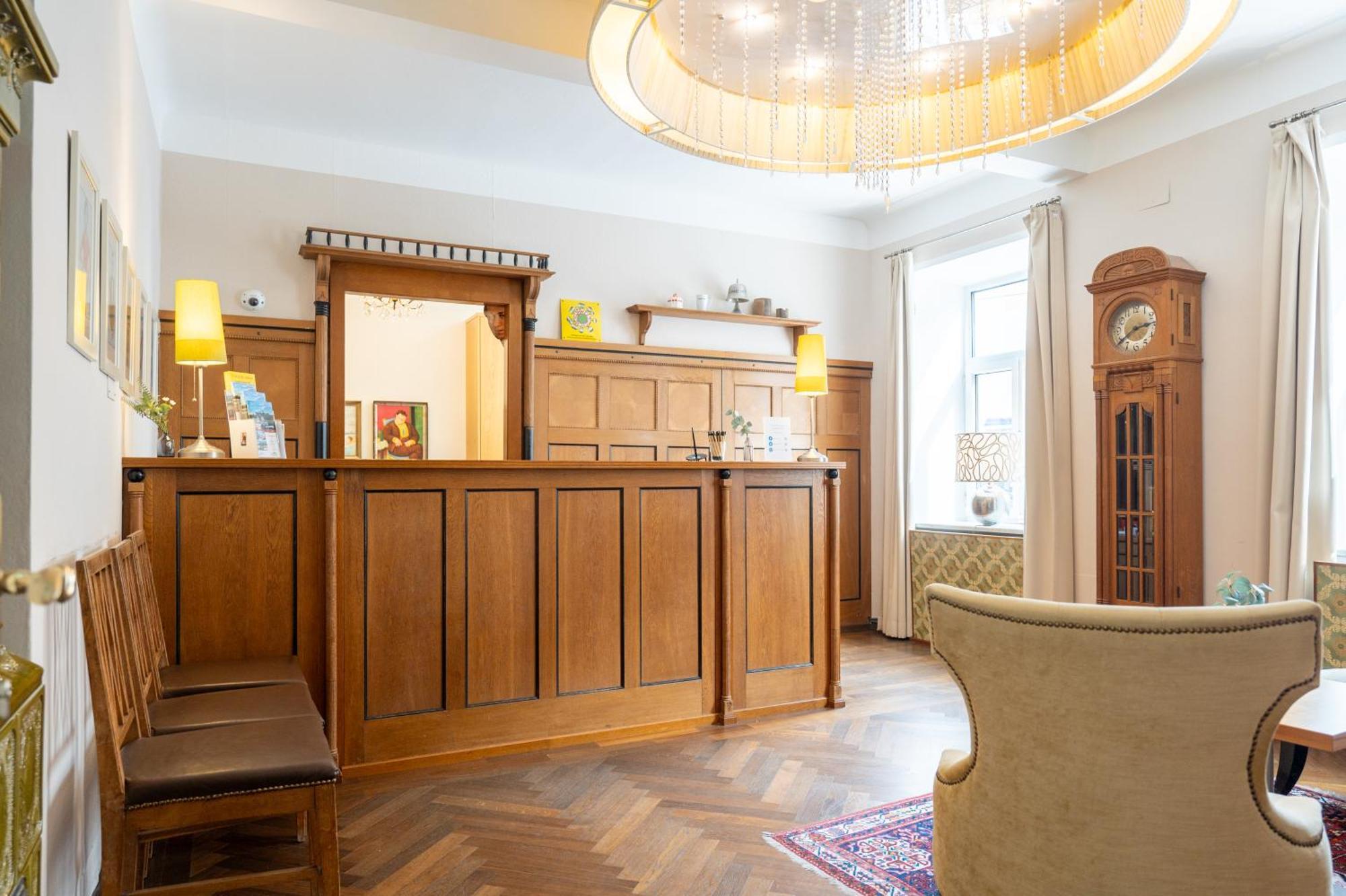 Das Jedermann Boutiquehotel Mit Stadtgarten Salzburg Zewnętrze zdjęcie
