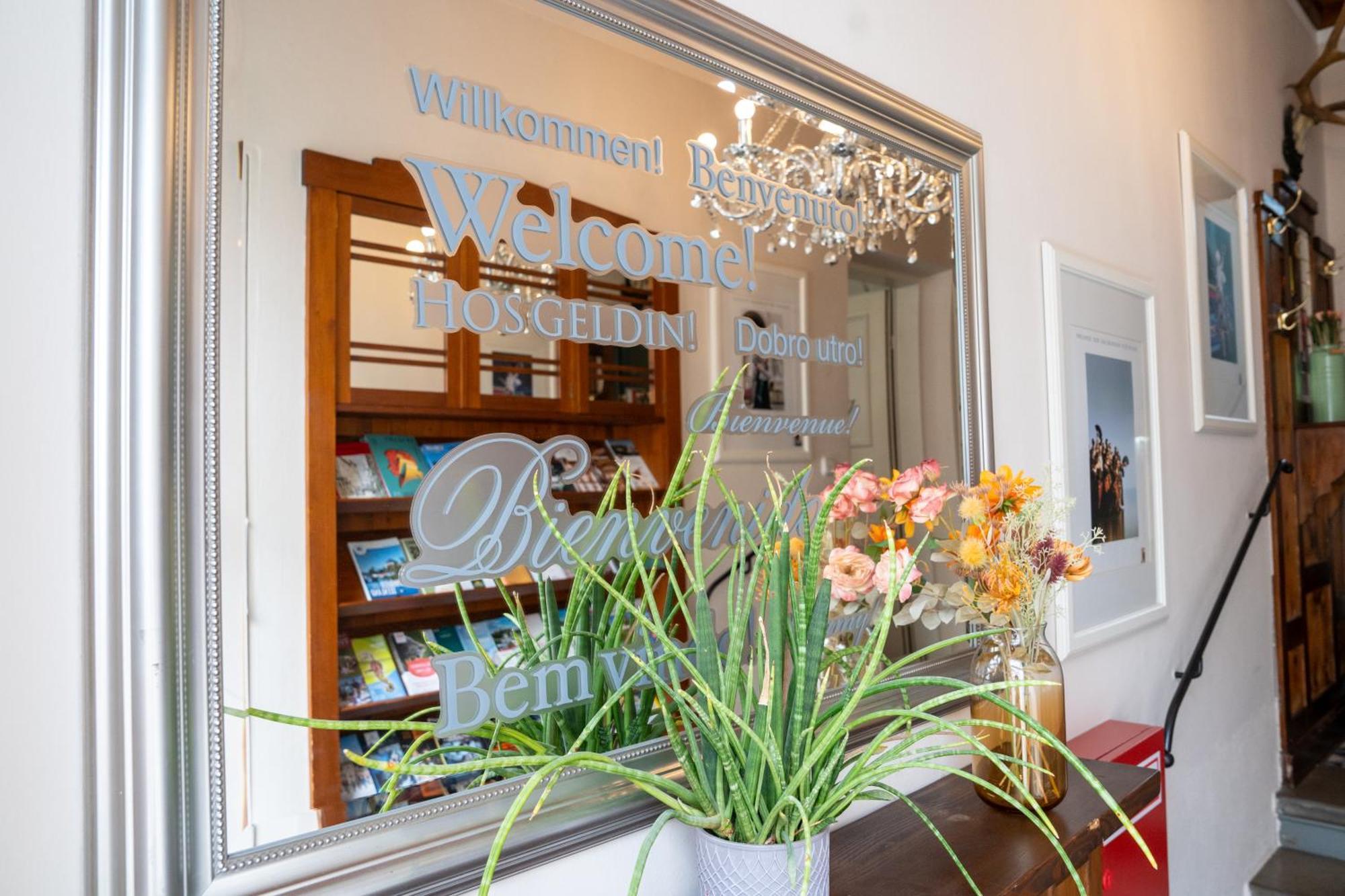 Das Jedermann Boutiquehotel Mit Stadtgarten Salzburg Zewnętrze zdjęcie
